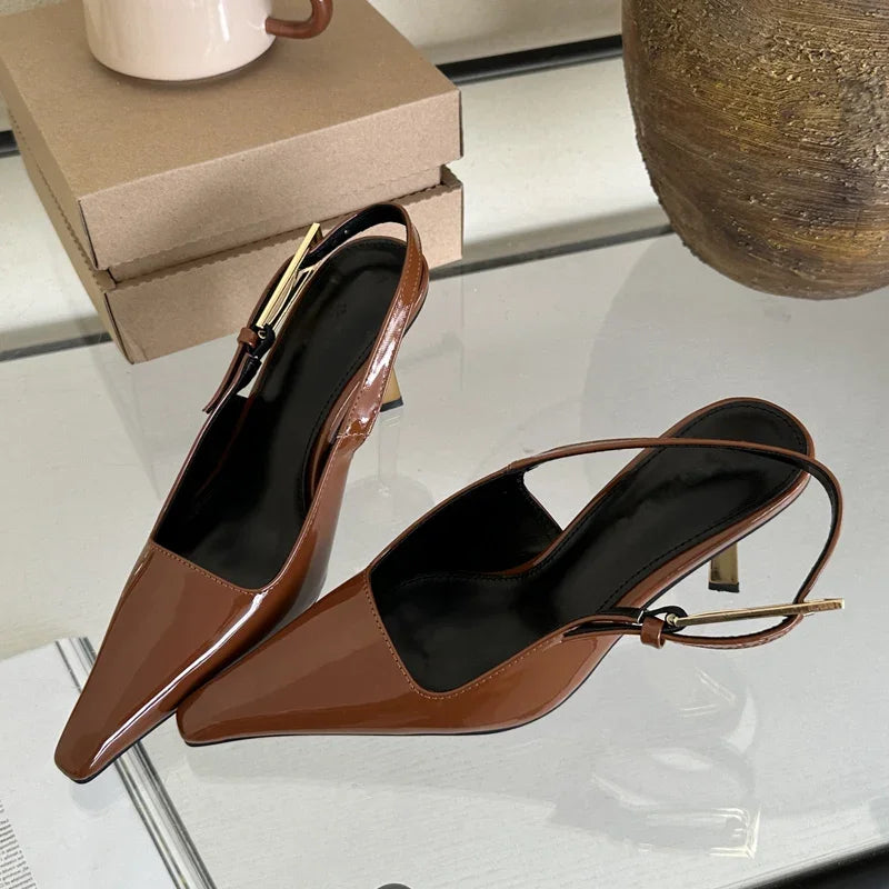 Slingback Scarpin Salto