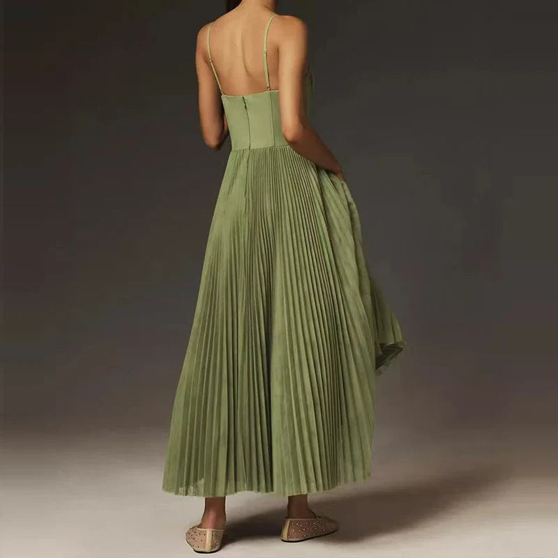 Dália Kleid